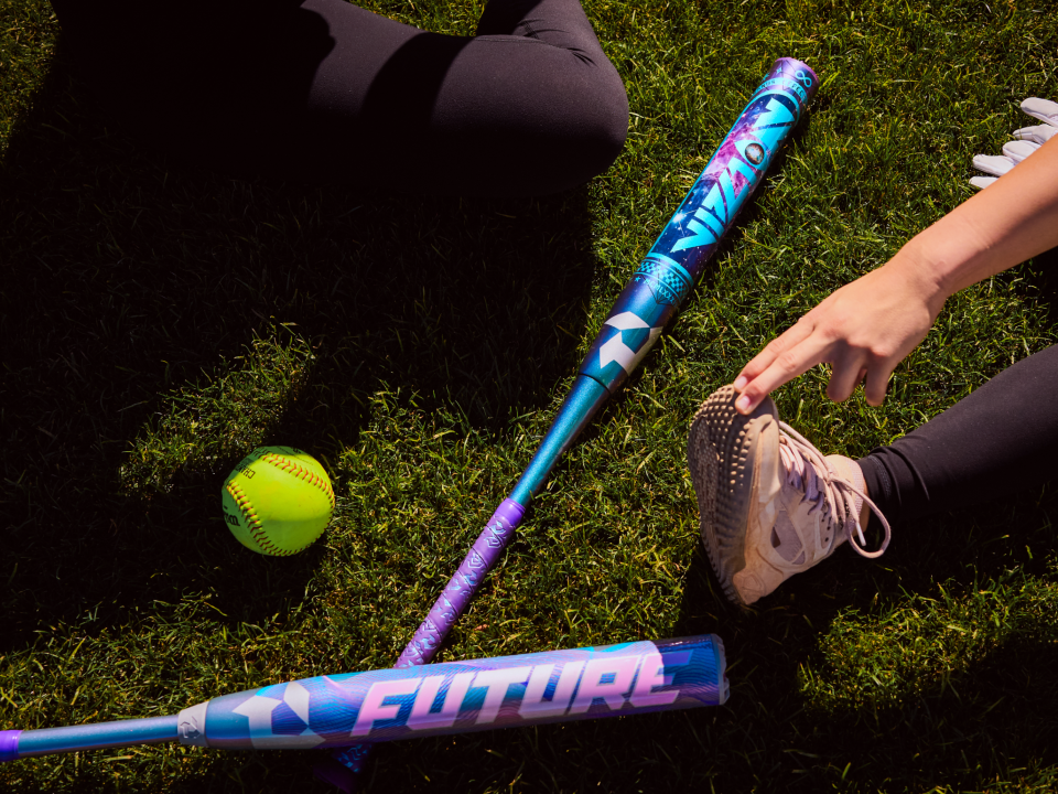 DeMarini Future and Vizion Fastpitch Bat