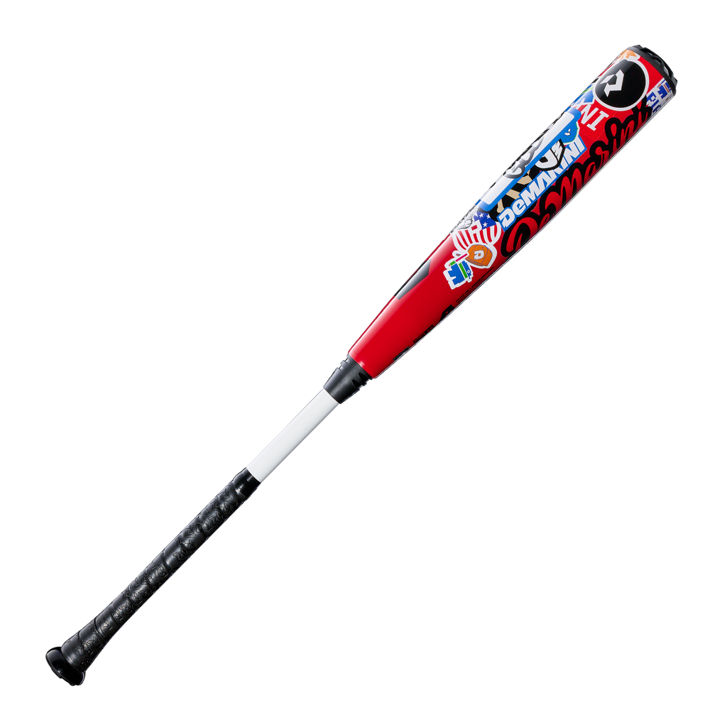 WBD2653010_1_DM_The_Goods_3_Sticker_Bomb_Red_Multi.png