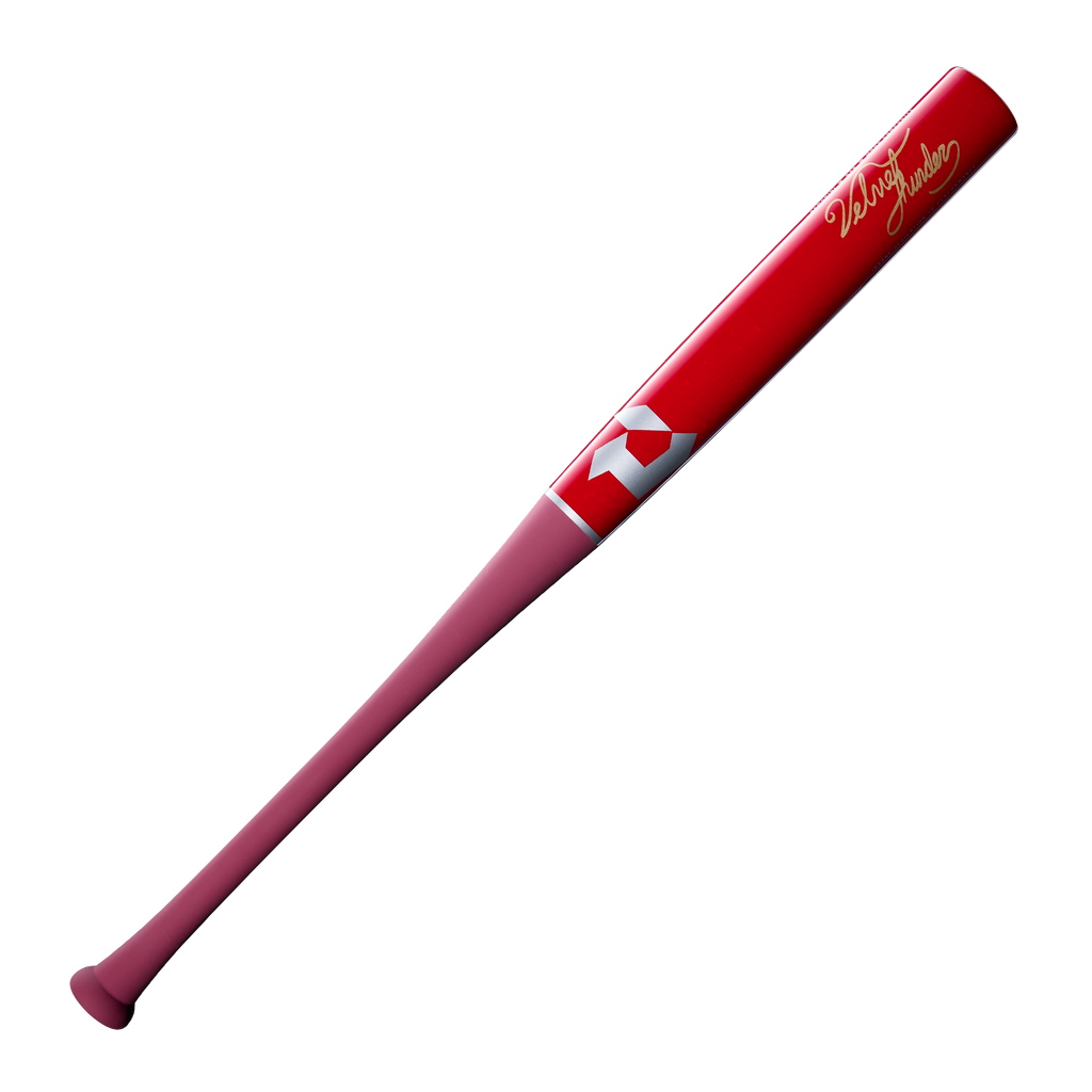 WBD2725010_0_Velvet_Thunder_D38_Red.png